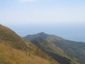 Xtrallusion photo library of independent, self-guided walking and sightseeing holidays in Italy. Pictures, images, photos and photographs taken along the way of this 1-day walking itinerary, to give you a visual impression of the day's walk.